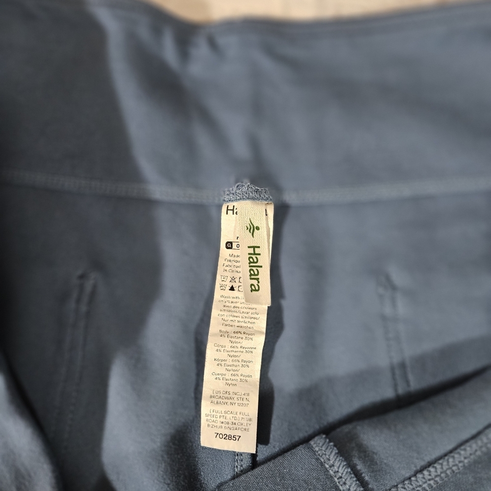 HALARA Women's Flared Pants in Dusty Blue Size 1XL - Picture 3 of 6